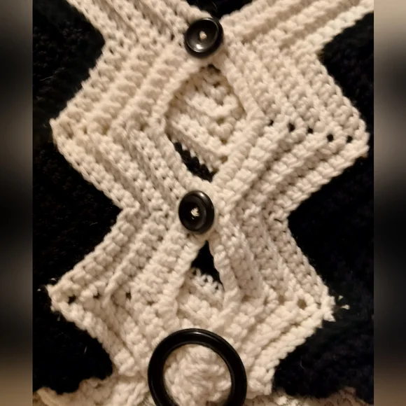 Hand Crochet Black and White Chevron Knit Shawl with Buttons - Picture 3 of 7